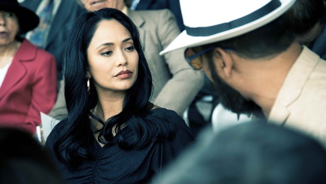 Maya Zapata interpreta a la periodista Blanca Santiago.