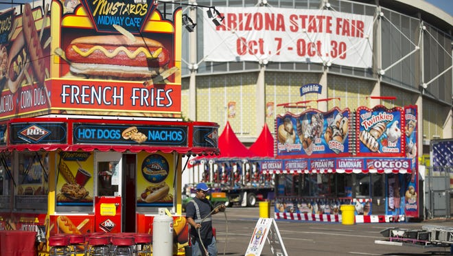 Feria Estatal de Arizona: Viernes 6 de octubre al domingo 29 de octubre. Hora: 12:00-9 p.m. Miércoles y jueves. Mediodía-10 p.m. Viernes y sábados. 11 a.m.-9 p.m. Domingos Cerrado los lunes y martes.