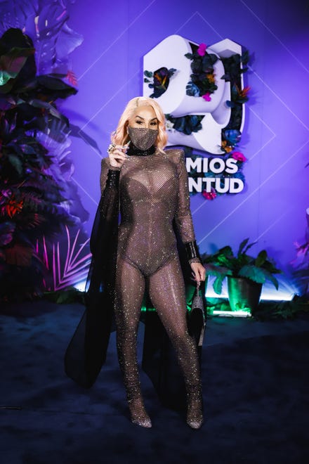 Ivy Queen a su llegada a los Premios Juventud 2020, que se realizaron el jueves 13 de agosto de 2020 en el Seminole Hard Rock Hotel & Casino en Miami Florida.