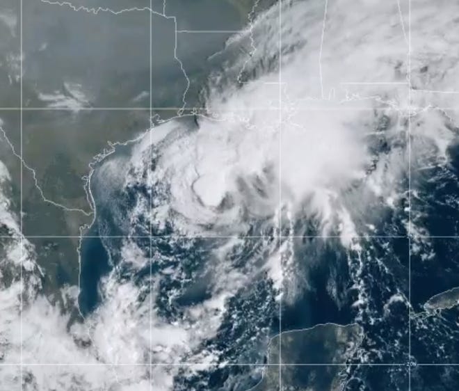 El SMN reporta avance de tormenta tropical Beta a las costas de Texas y Louisiana.