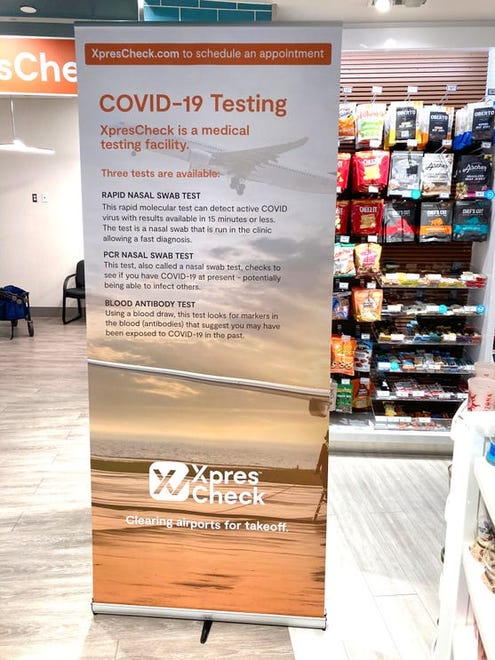 Las pruebas de COVID-19 en el Aeropuerto Internacional Phoenix Sky Harbor se ofrecen en la clínica XpresCheck en la Terminal 4. Está en el Nivel 3 antes de la seguridad.